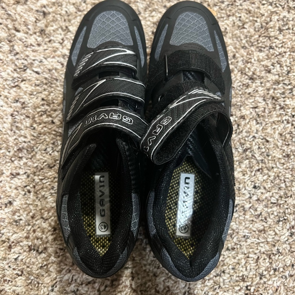 Gavin Black Athletic Cycling Shoes